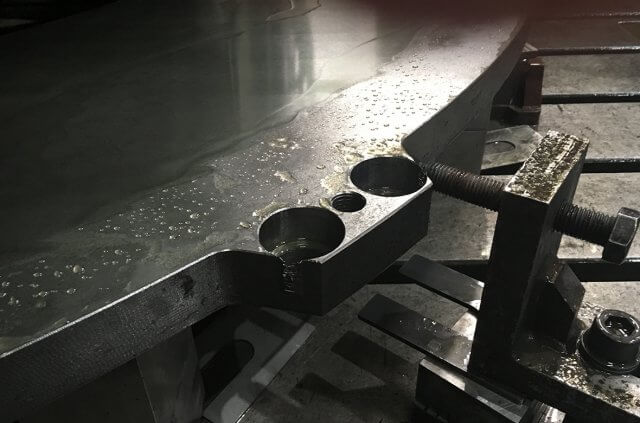 4000tバックプレート