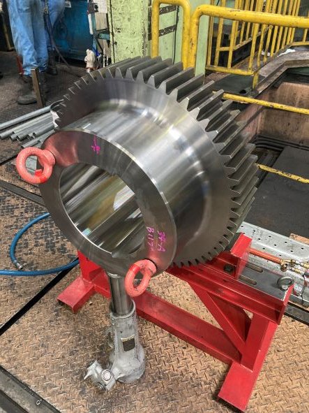 LKM3500tブレーキハブ交換工事 | 